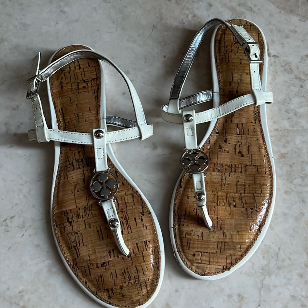 Thong sandal